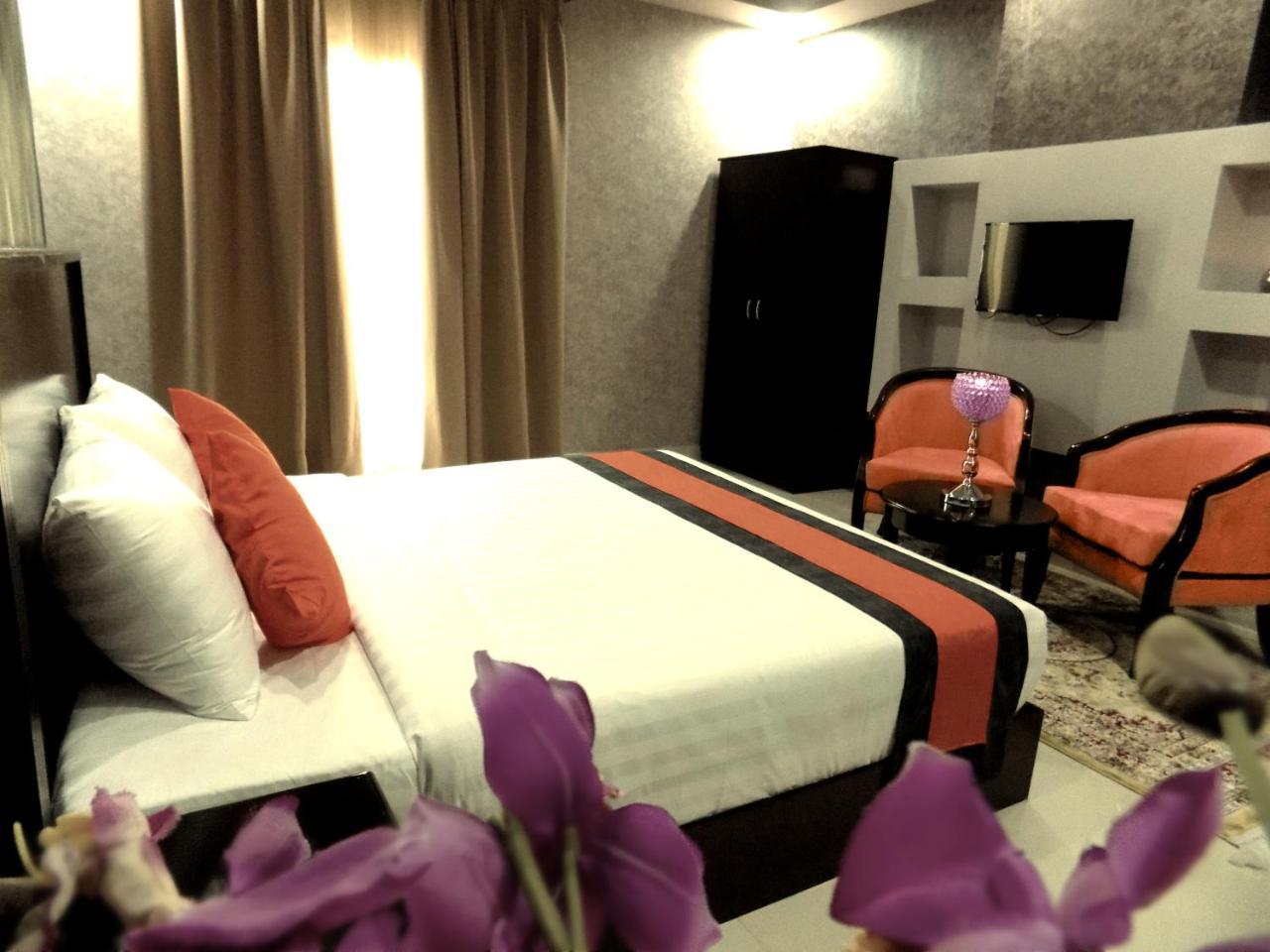 Venus Hotel Muscat Exterior photo